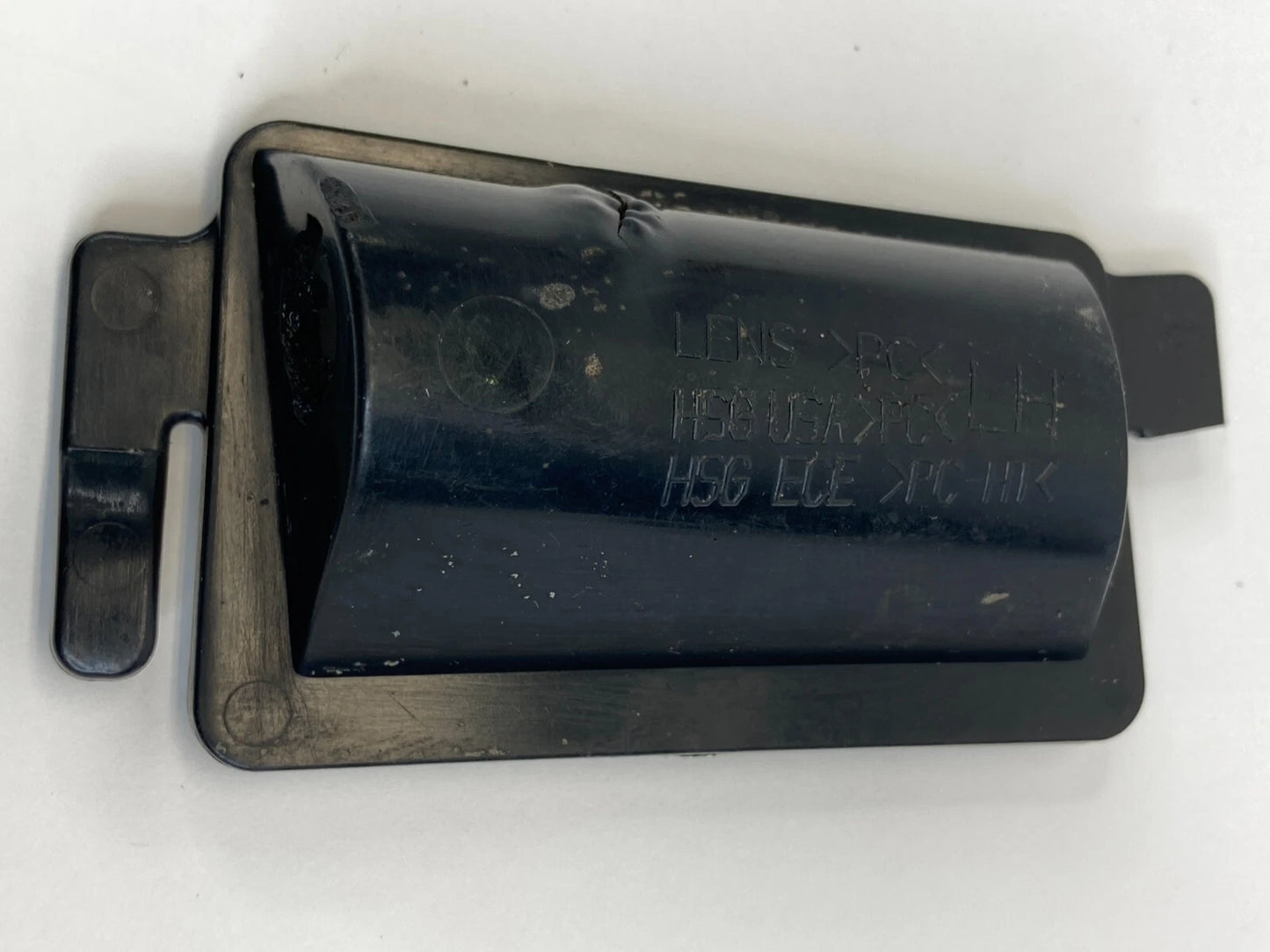 2004-2009 CADILLAC SRX REAR LEFT SIDE TAILGATE LICENSE PLATE LIGHT LAMP OEM
