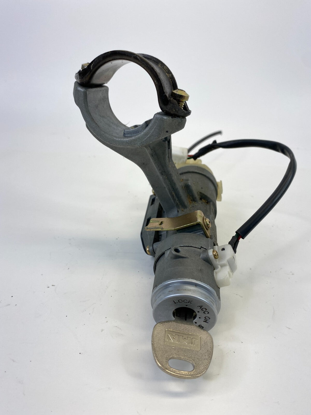 2005-2010 Kia Sportage 2.0L L4 AT Ignition Switch Lock Cylinder W/ Key OEM