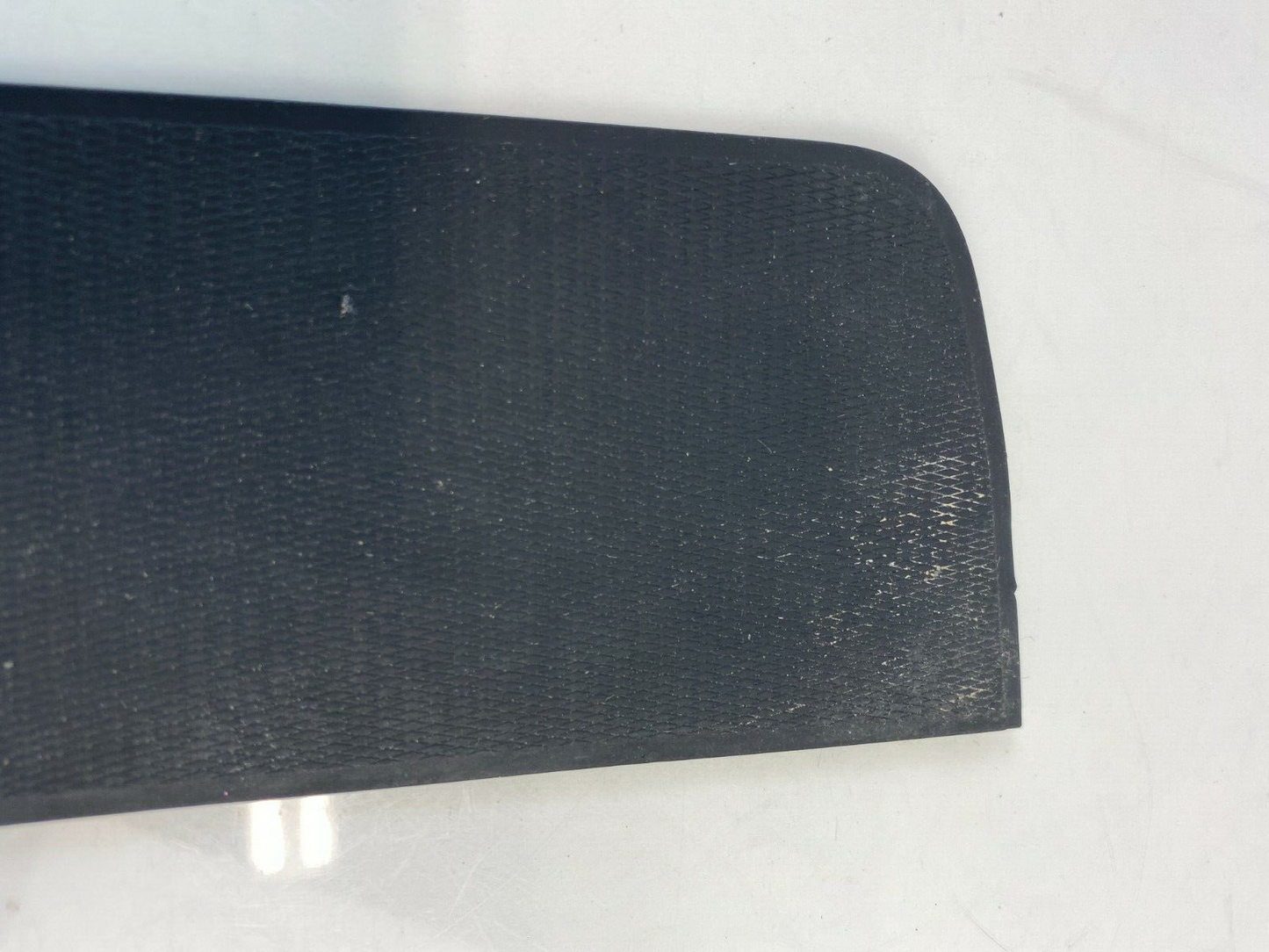 2011-2018 Volvo S60 Front Left Side Door Pull Rubber Mat Liner Cap 1303764