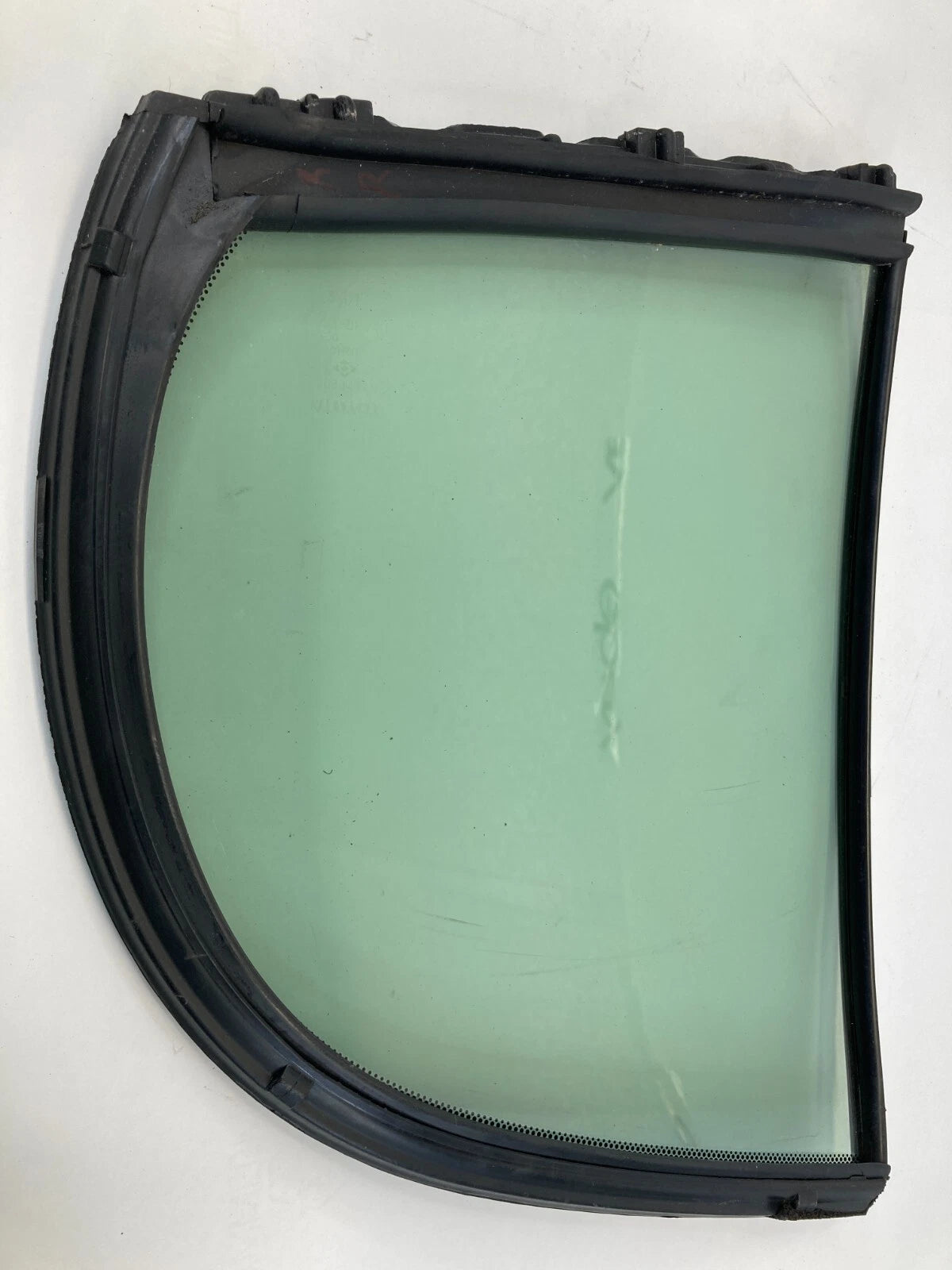 98-05 LEXUS GS300 REAR RIGHT PASSENGER SIDE REAR DOOR VENT GLASS 68188-30120 OEM