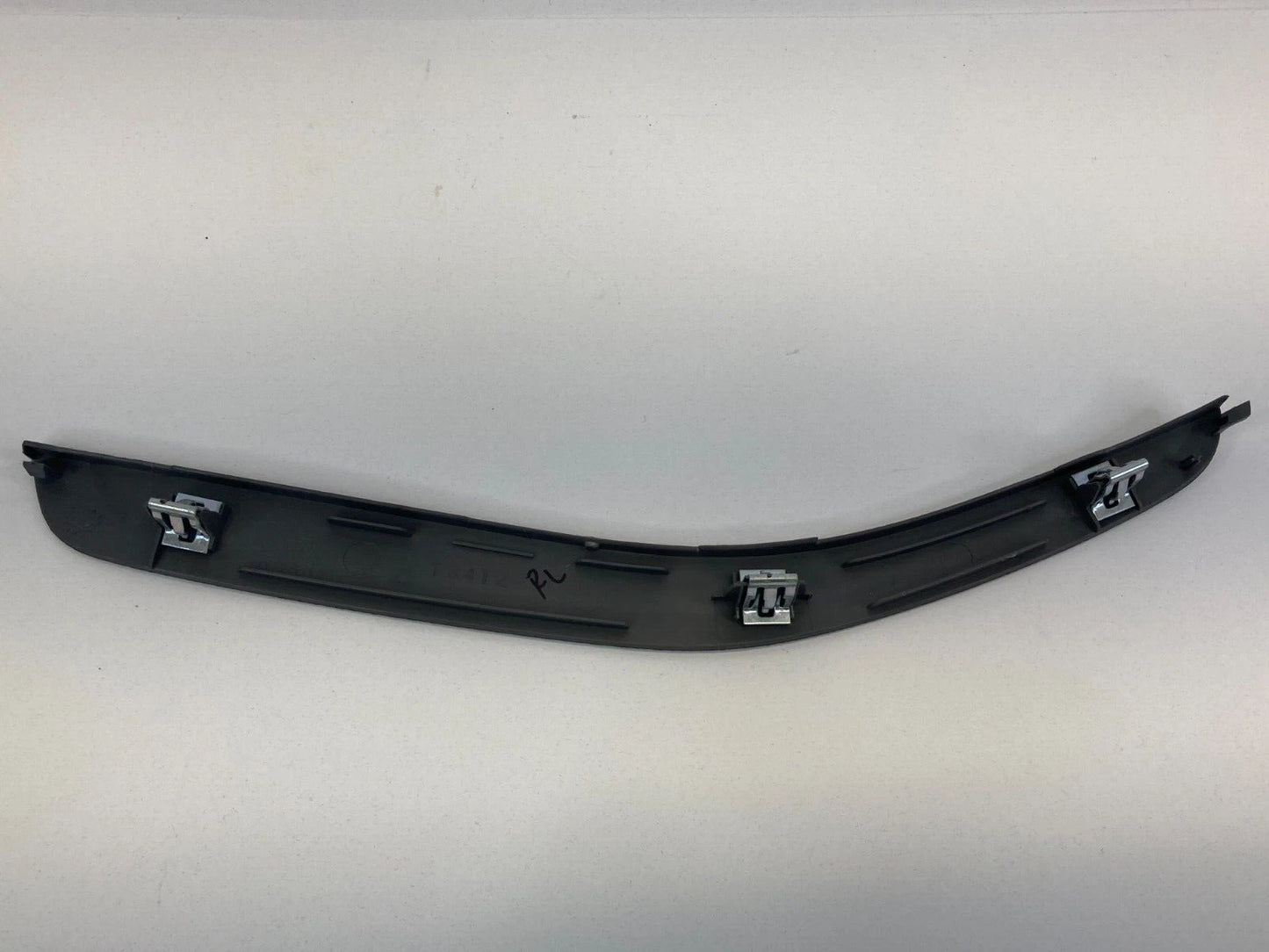 2013-2015 CHEVROLET MALIBU REAR LEFT DRIVER DOOR PULL HANDLE COVER TRIM OEM