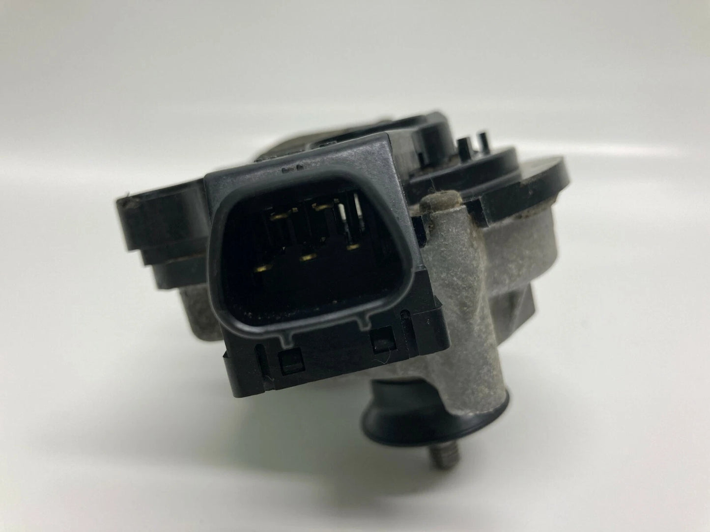 1997 1998 1999 2000 2001 LEXUS ES300 FRONT WINDSHIELD WIPER MOTOR 8511033160 OEM