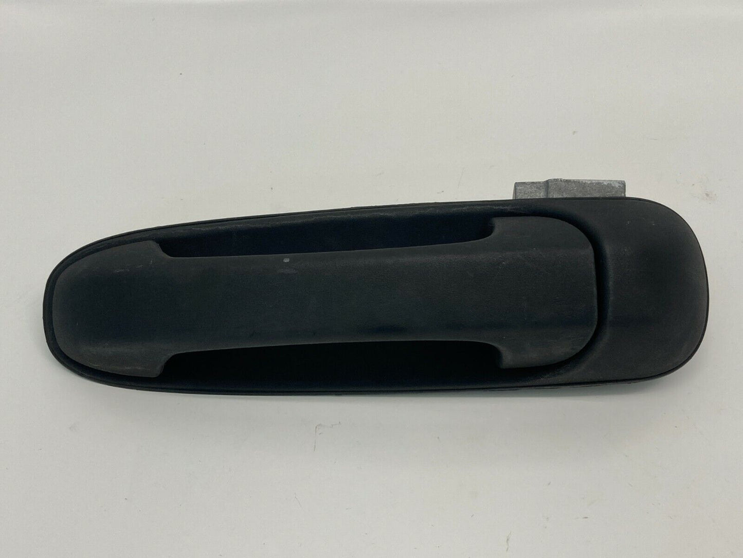 2002-2004 Jeep Grand Cherokee Laredo Rear Back Left Side Exterior Door Handle