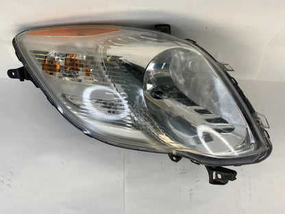 2007 2008 TOYOTA YARIS HATCHBACK LIFTBACK HEADLIGHT ASSEMBLY LEFT SIDE LAMP OEM