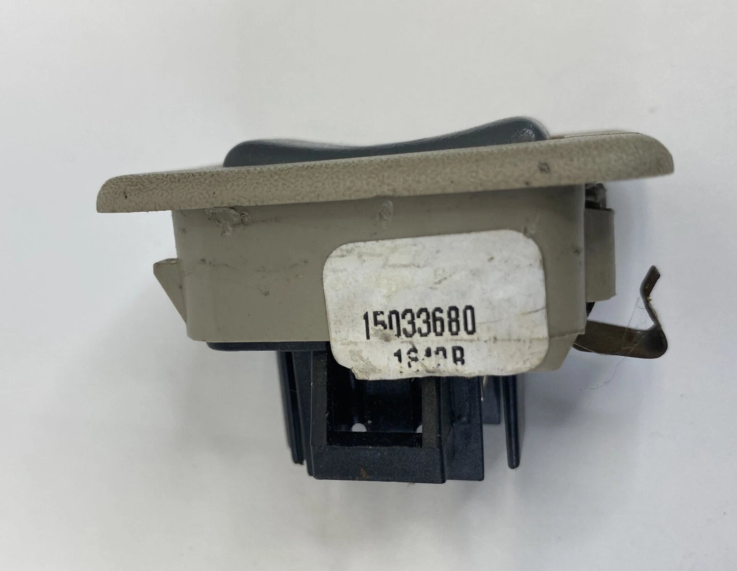 1999 2000 CADILLAC ESCALADE REAR RIGHT DOOR POWER WINDOW SWITCH 15033680 OEM