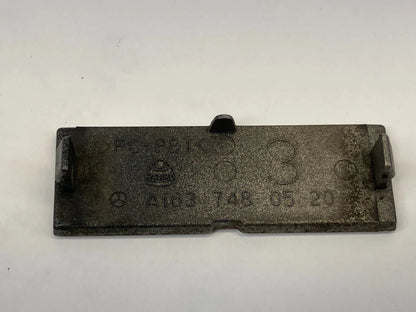 2002 MERCEDES-BENZ ML320 REAR TAILGATE LID TRUNK TRIM SCREW LID PANEL 1637480520
