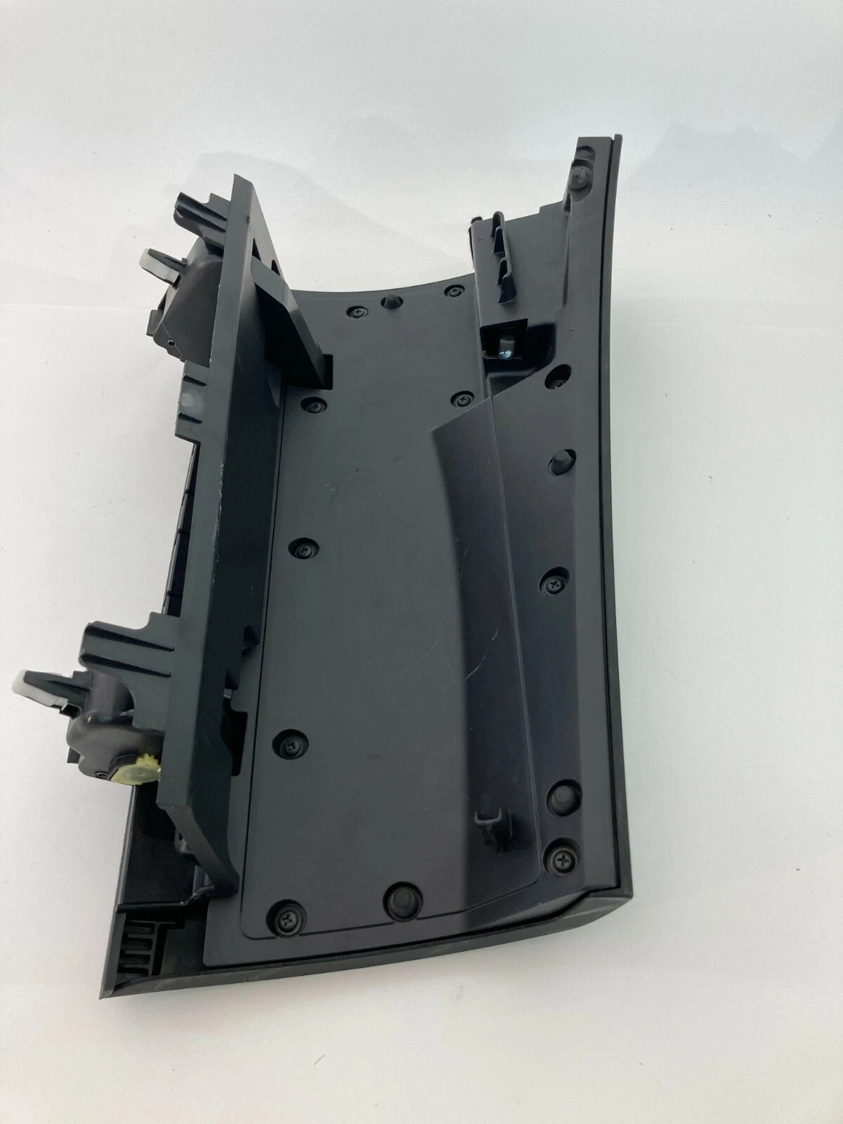 2007-2013 MITSUBISHI OUTLANDER UPPER GLOVE BOX LID DOOR COVER 8042A-01670 OEM