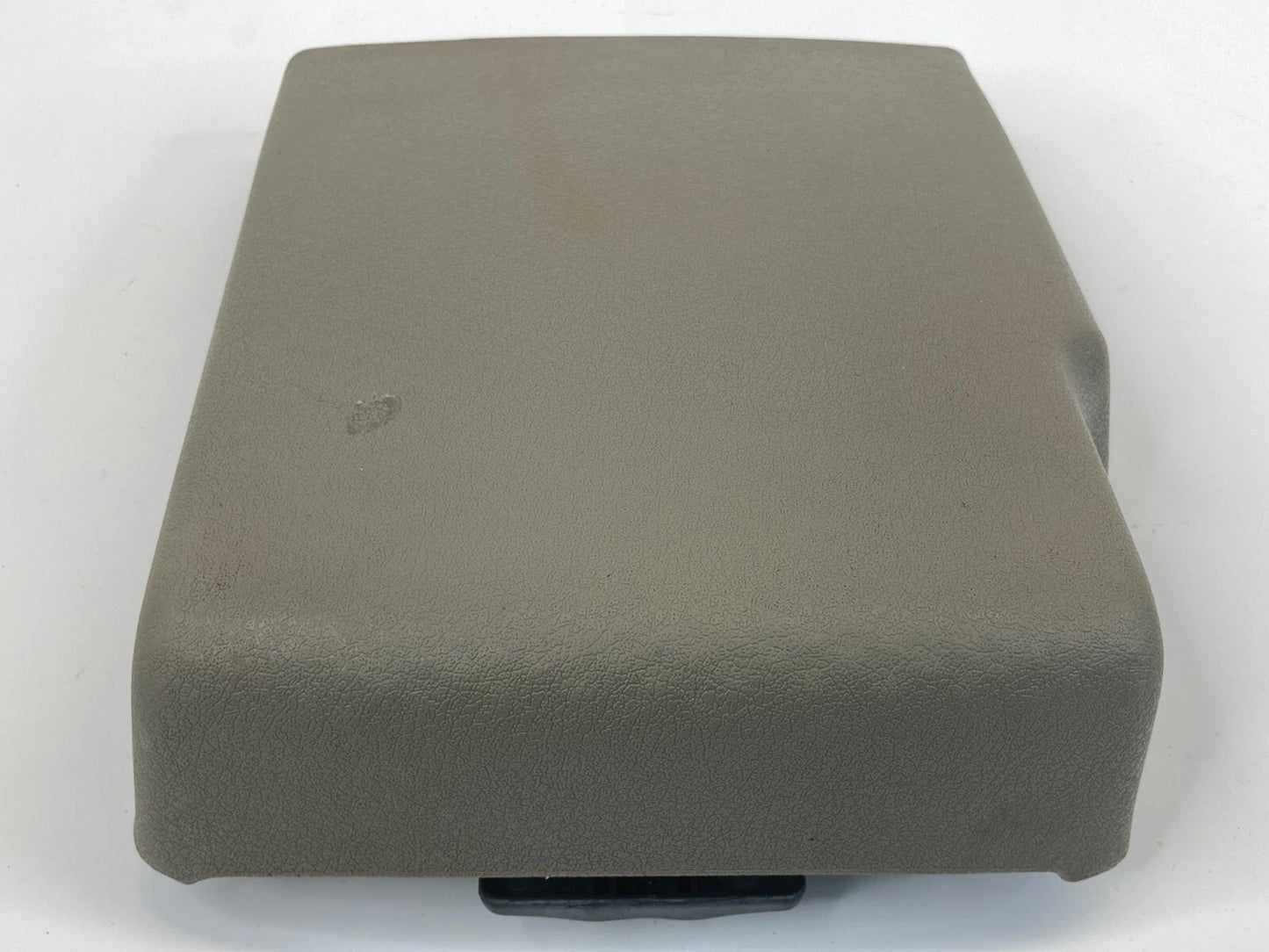 2005-2007 JEEP GRAND CHEROKEE CENTER CONSOLE LID ARMREST ARM REST ASSEMBLY OEM