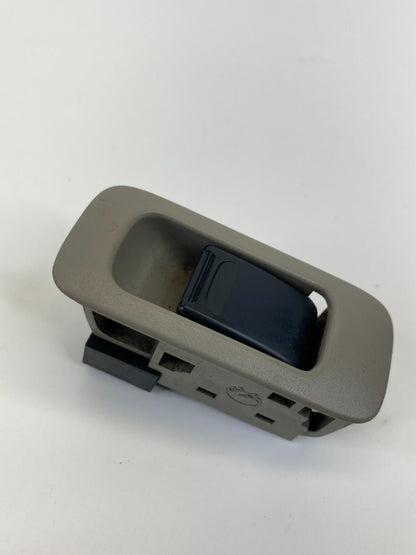 2002-2006 Suzuki XL-7 Rear Left Side Door Power Window Switch 37995-75F0 OEM