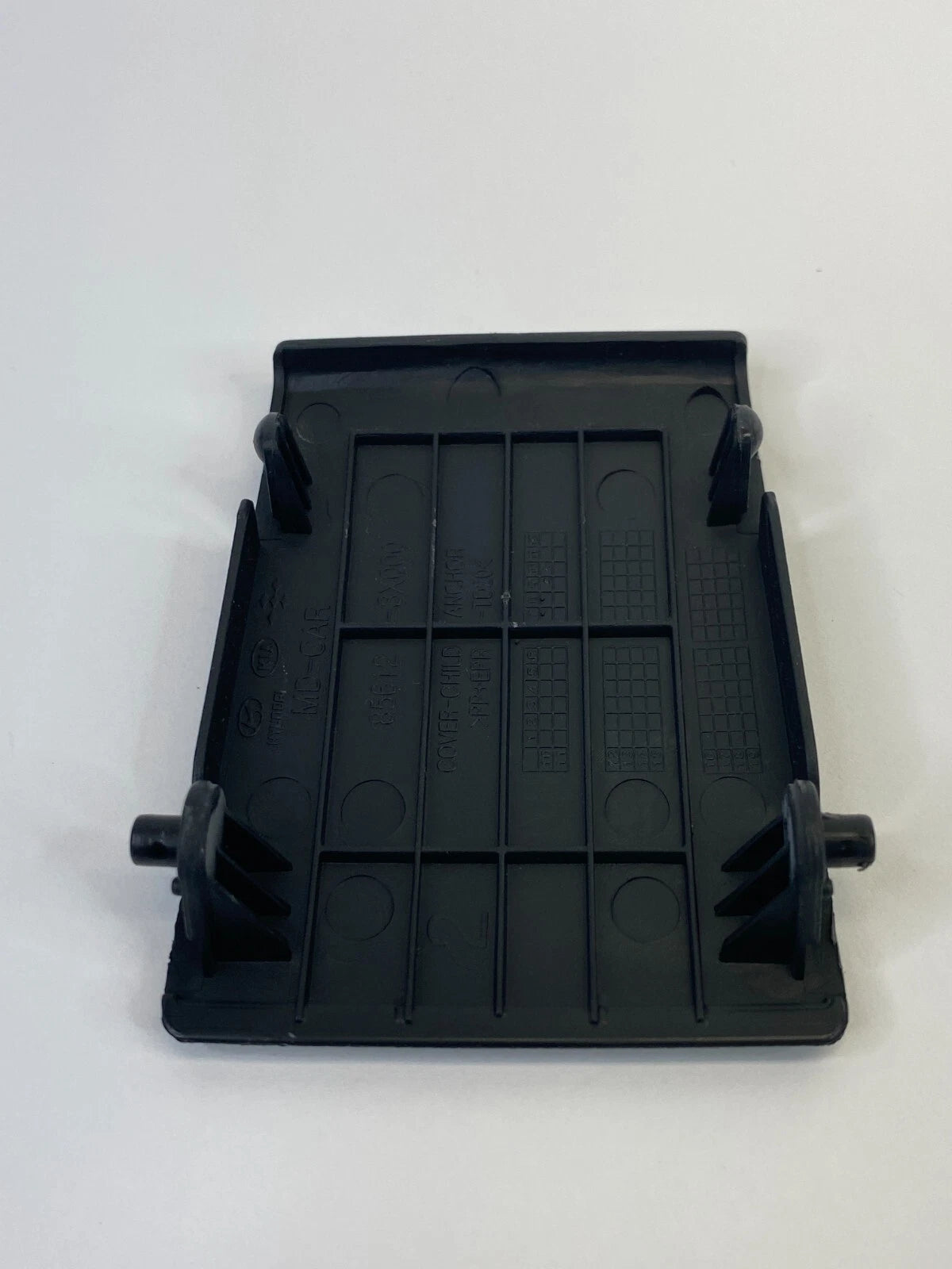 2011-2013 HYUNDAI ELANTRA REAR SEAT ANCHOR CHILD PLATE COVER TRIM 85612-3X000