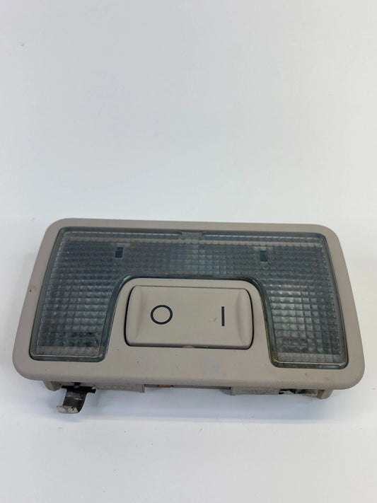 1998-2001 AUDI A6 QUATTRO REAR ROOF OVERHEAD DOME MAP LIGHT LAMP 4B9947123 OEM