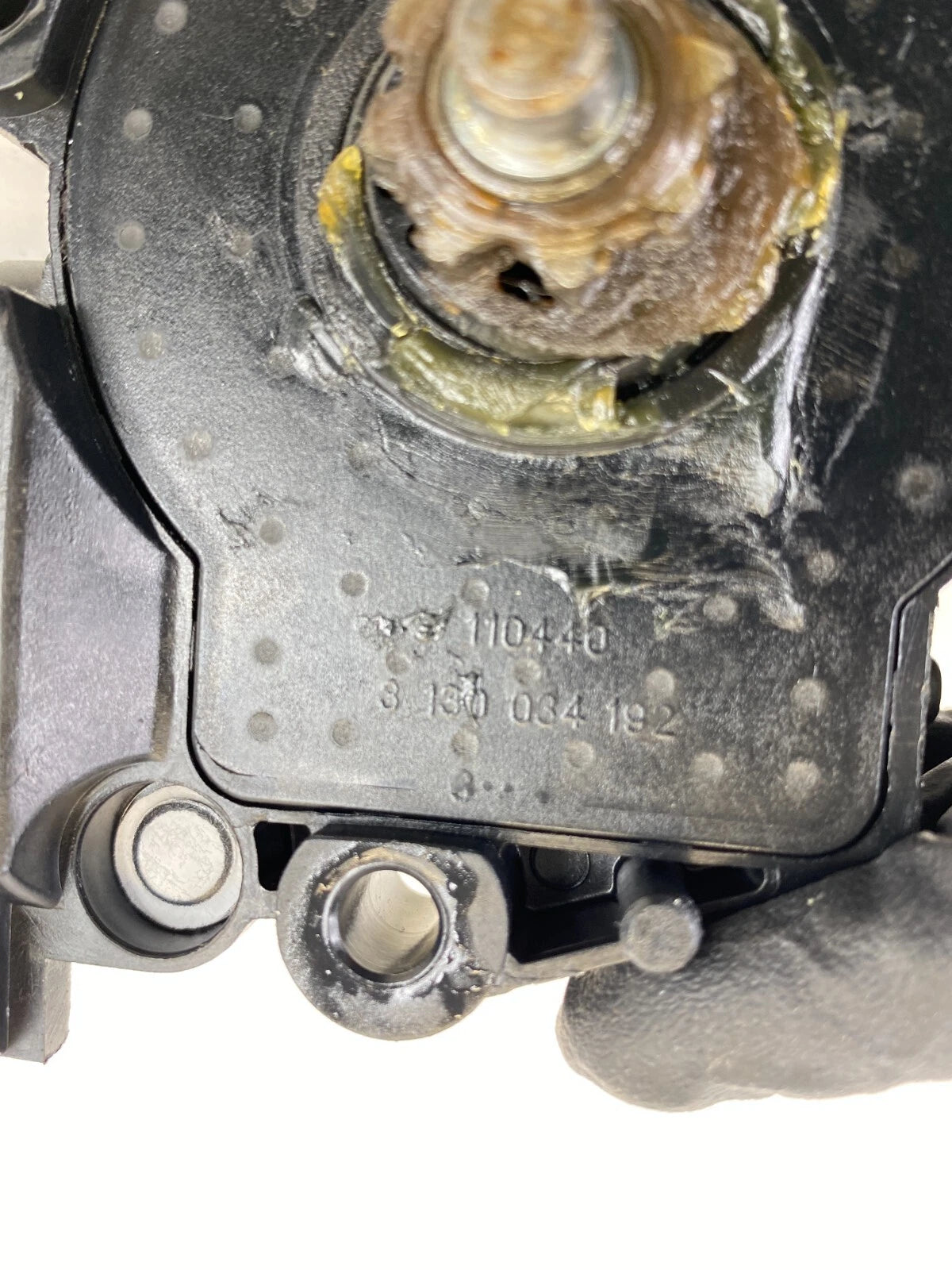 2005-2009 HYUNDAI TUCSON FRONT RIGHT SIDE DOOR POWER WINDOW MOTOR 3130034192 OEM