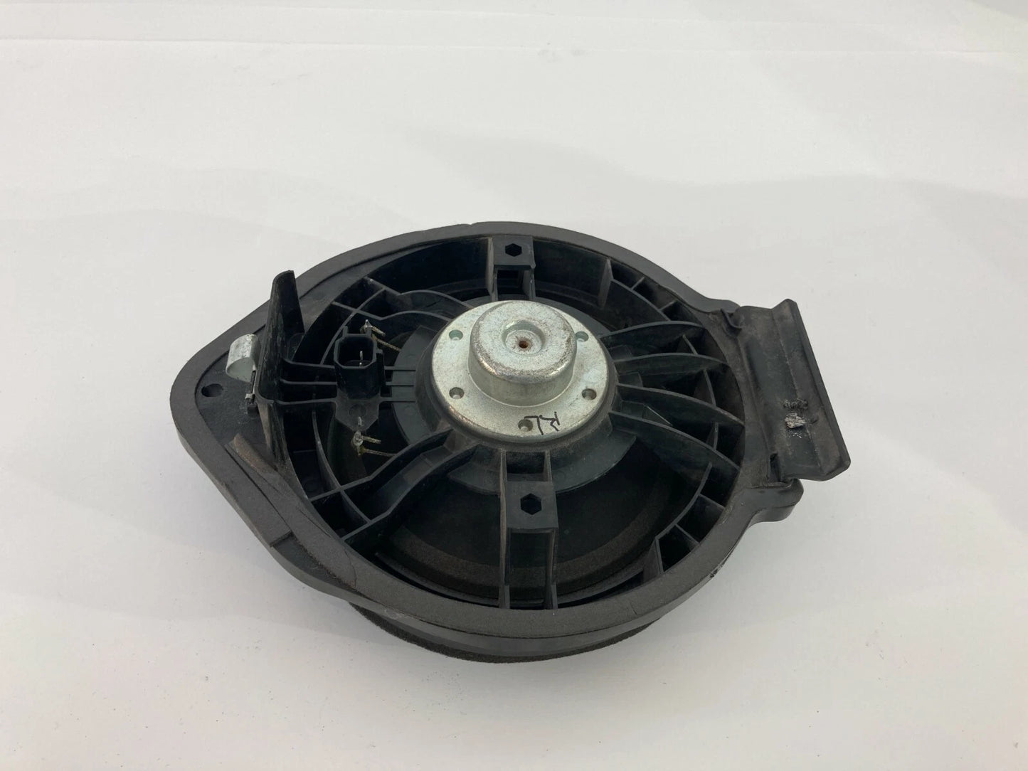 11-16 CHEVROLET CRUZE 12-17 VERANO REAR LEFT BACK DOOR AUDIO SPEAKER RR LH OEM
