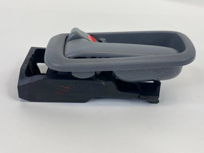 2001-2003 TOYOTA RAV4 REAR LEFT SIDE INNER INTERIOR DOOR HANDLE 69206-30150 OEM