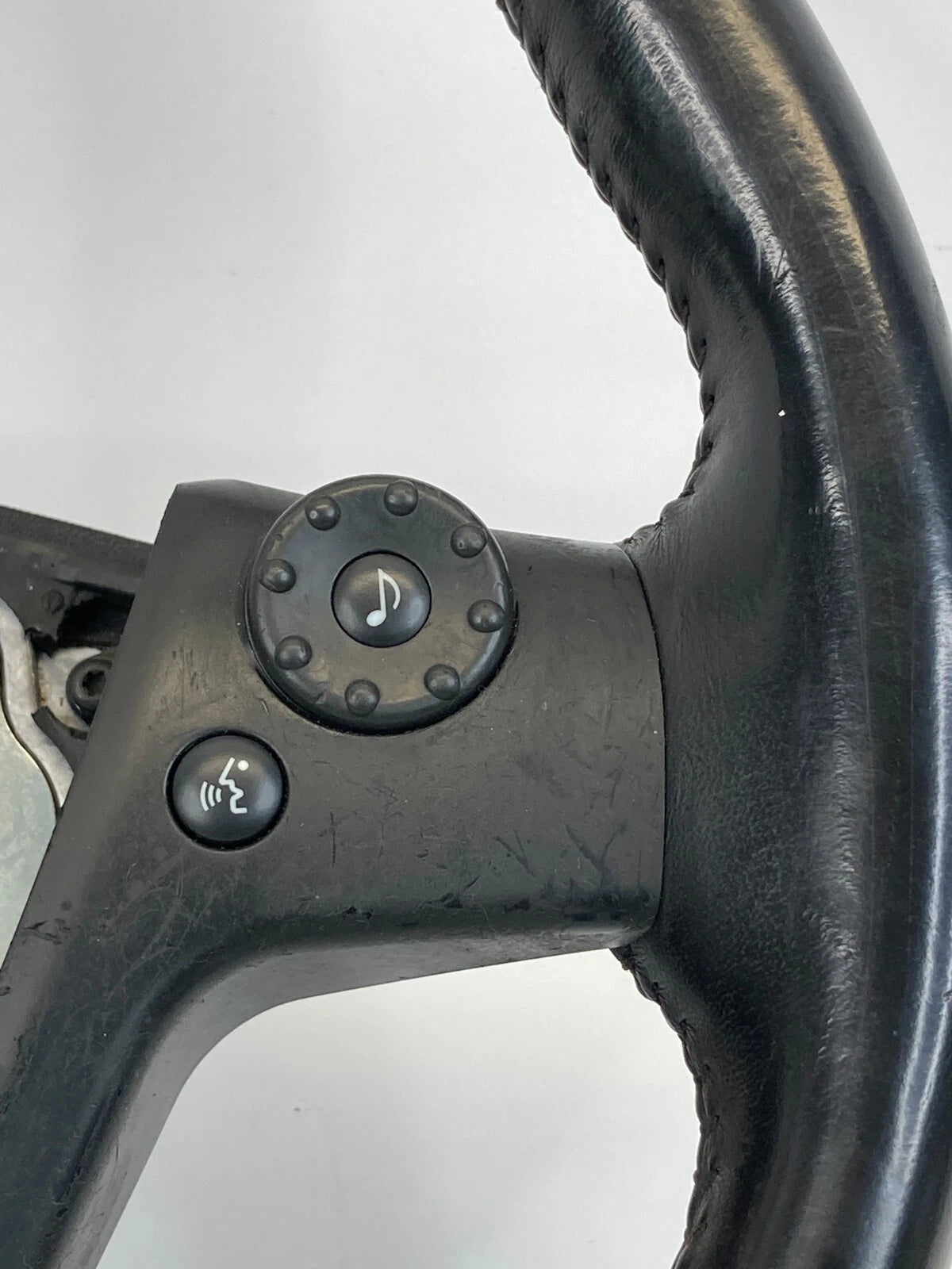 2004-2007 CADILLAC CTS STEERING WHEEL W/ SWITCHES LEATHER WOOD TRIM 21994384