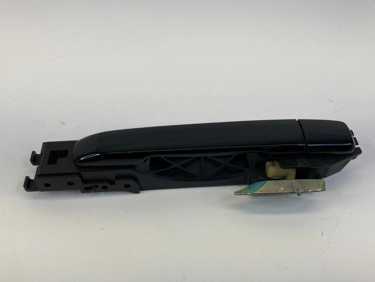 2007 2008 INFINITI G35 SEDAN REAR RIGHT SIDE EXTERIOR DOOR HANDLE RR RH