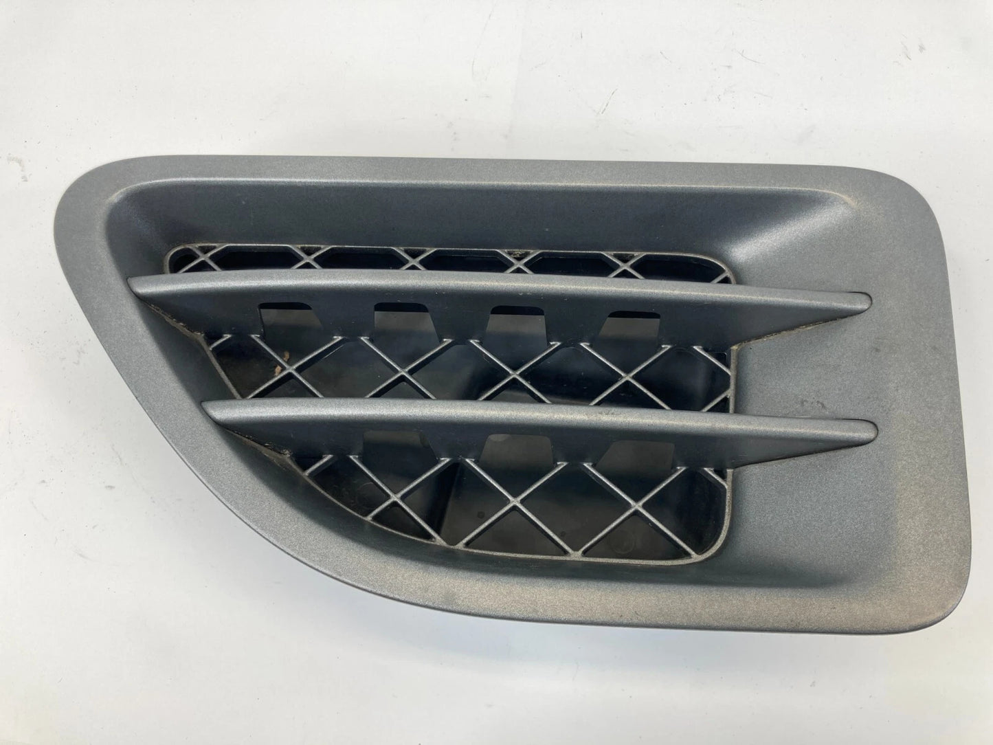 06-09 LAND ROVER RANGE ROVER SPORT LEFT SIDE FENDER VENT GRILLE TRIM SLR00147