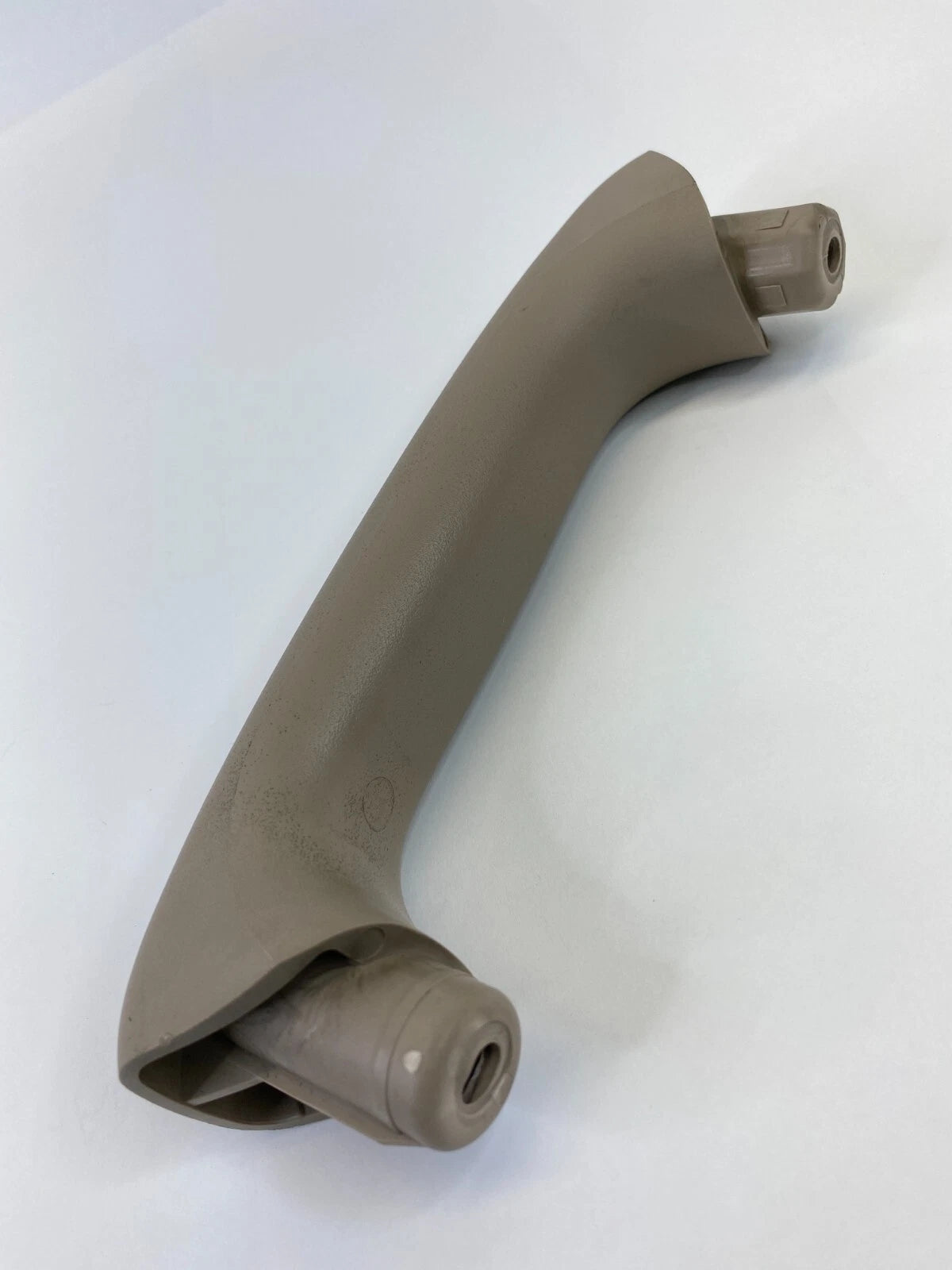2005-2010 KIA SPORTAGE REAR TRUNK LIFTGATE INNER HANDLE ASSEMBLY OEM