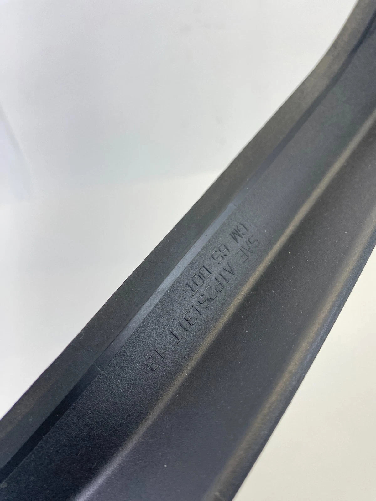 13-18 CADILLAC ATS SEDAN REAR LEFT DRIVER SIDE TAIL LIGHT TRIM COVER BEZEL OEM