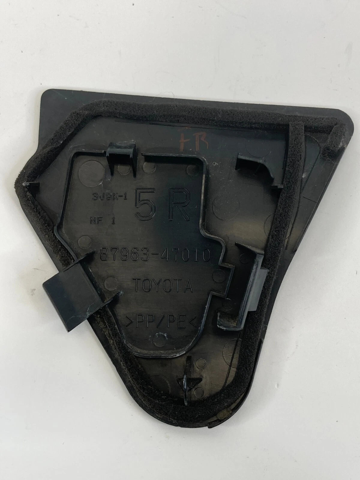 2010-2015 TOYOTA PRIUS FRONT RIGHT DOOR INNER MIRROR CORNER STRIKER LOCK COVER
