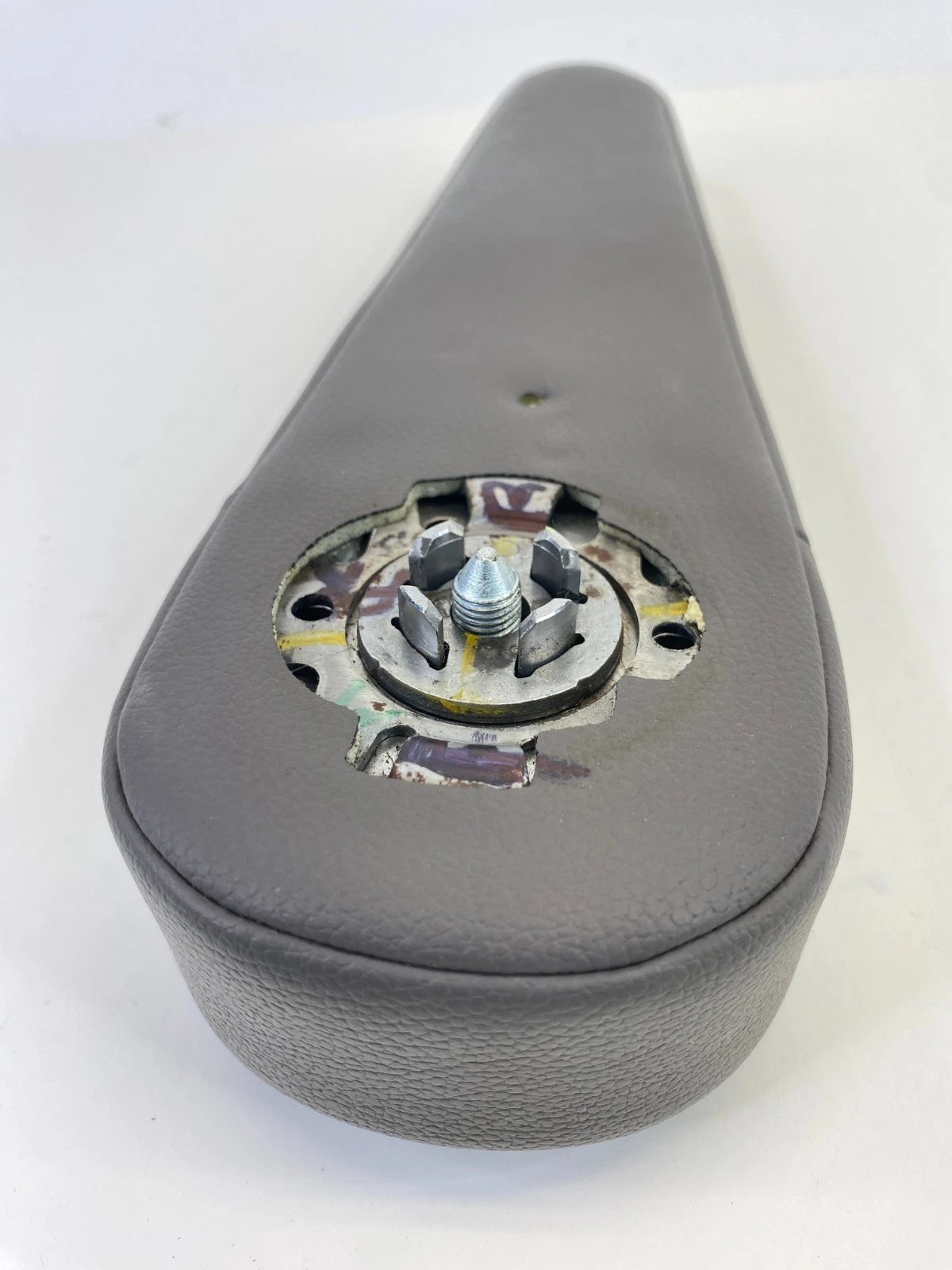 2011 2012 2013 HONDA ODYSSEY FRONT RIGHT PASSENGER SIDE SEAT ARMREST ARM REST