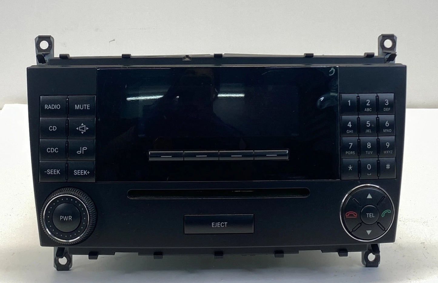 2001-2005 MERCEDES W203 C240 AM/FM RADIO CD DISC PLAYER A203-827-39-42 OEM