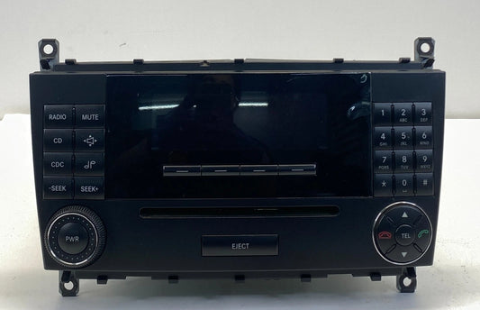 2001-2005 MERCEDES W203 C240 AM/FM RADIO CD DISC PLAYER A203-827-39-42 OEM