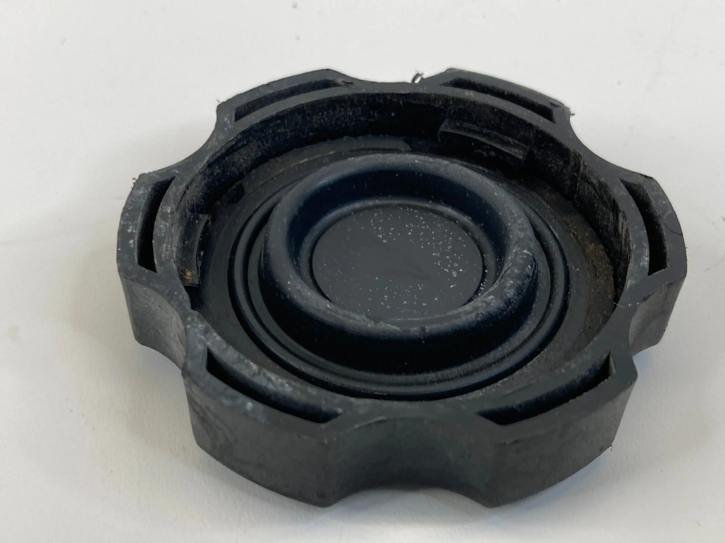 2014-2016 KIA OPTIMA 2.4L BRAKE MASTER CYLINDER FLUID TANK RESERVOIR CAP COVER