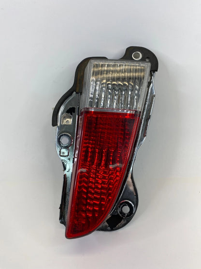 2001-2006 HYUNDAI ELANTRA HATCHBACK RIGHT SIDE REVERSE BACKUP LIGHT BACK UP LAMP