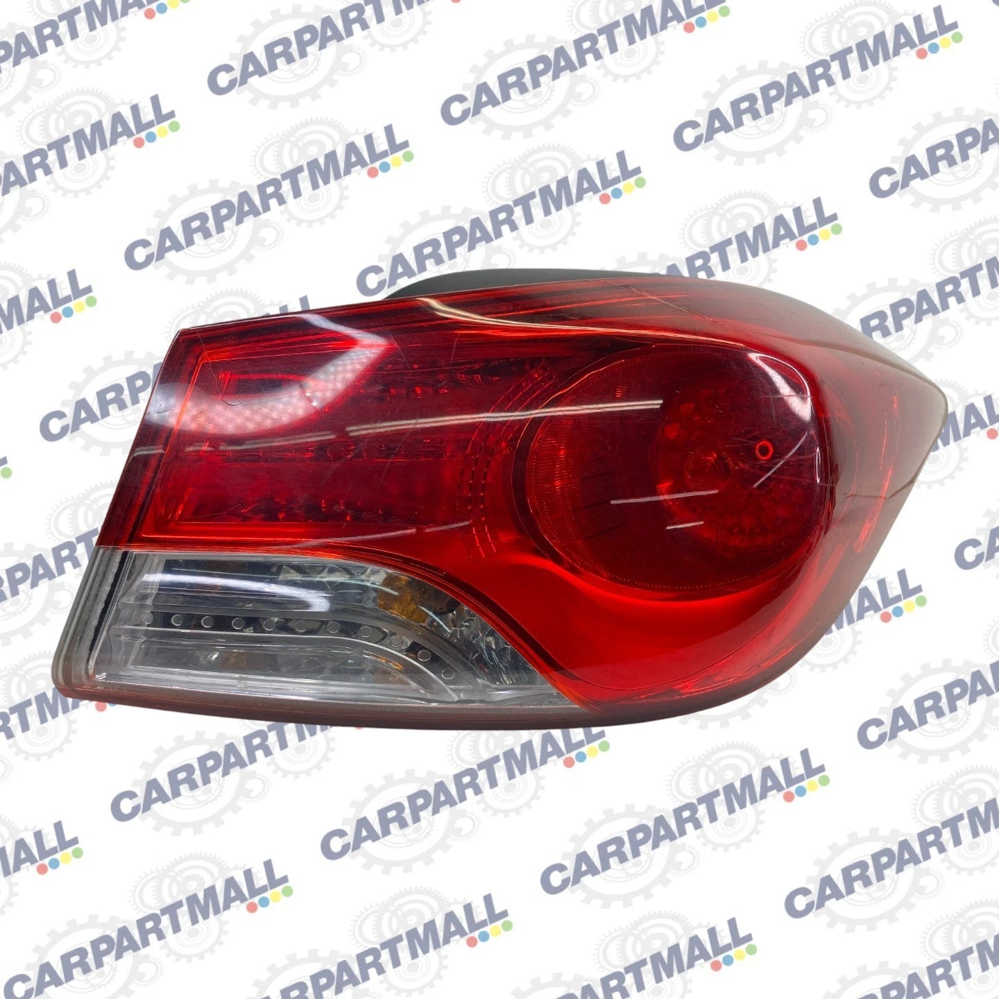 2011-2013 HYUNDAI ELANTRA SEDAN REAR RIGHT PASSENGER OUTER TAIL LIGHT TAILLIGHT