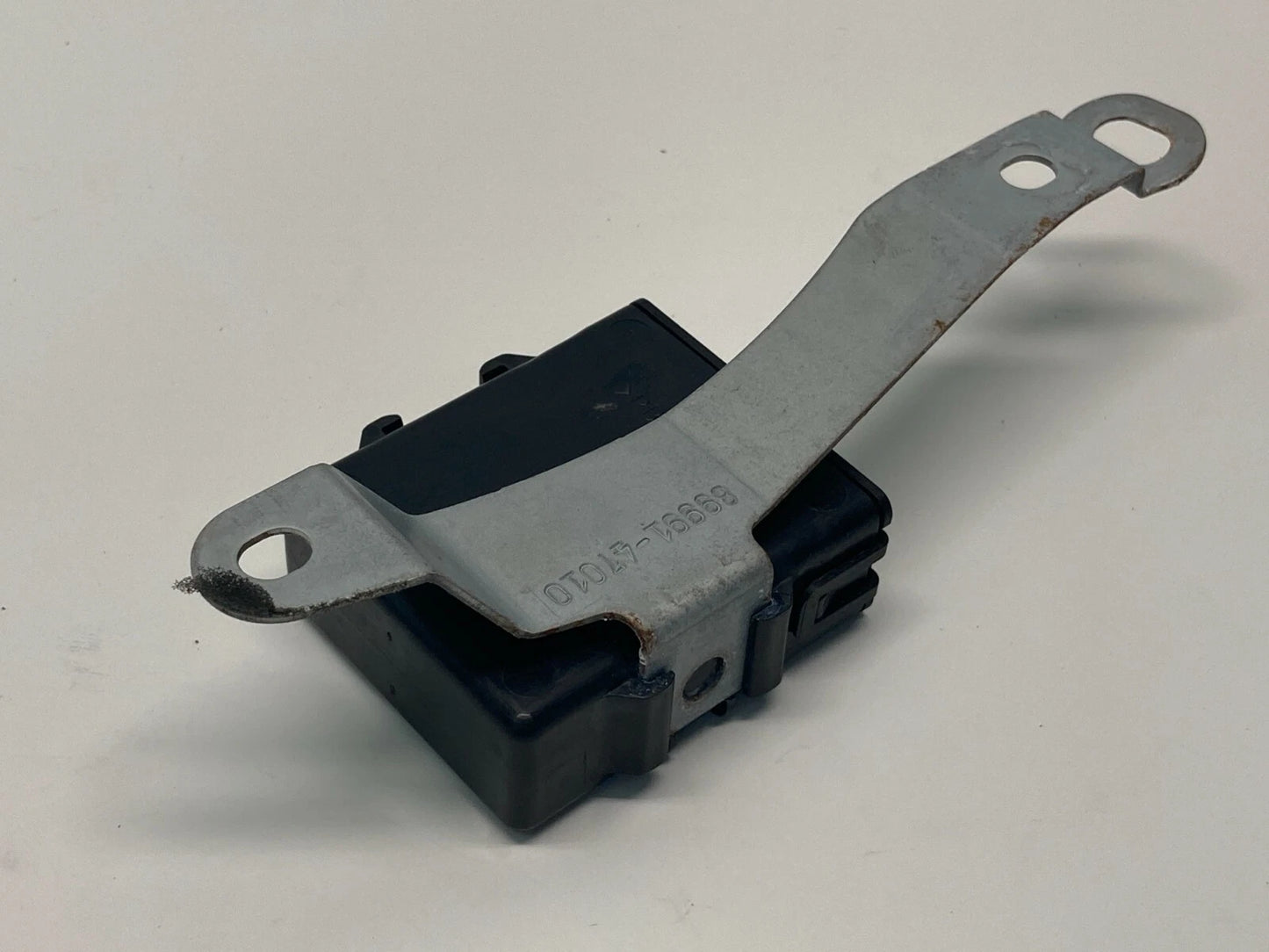 2004-2009 TOYOTA PRIUS OSCILLATOR DOOR LOCK CONTROL MODULE UNIT 89991-47010 OEM