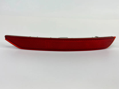 2009-2018 SUBARU FORESTER REAR BUMPER RIGHT OUTER SIDE REFLECTOR LAMP 32303R OEM