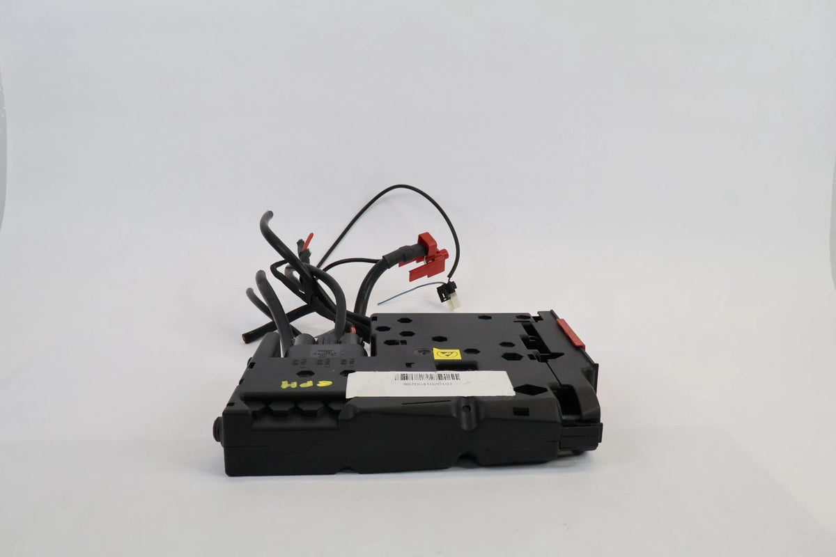 2010-2016 MERCEDES W212 E350 E550 BATTERY POSITIVE TERMINAL FUSE BOX OEM
