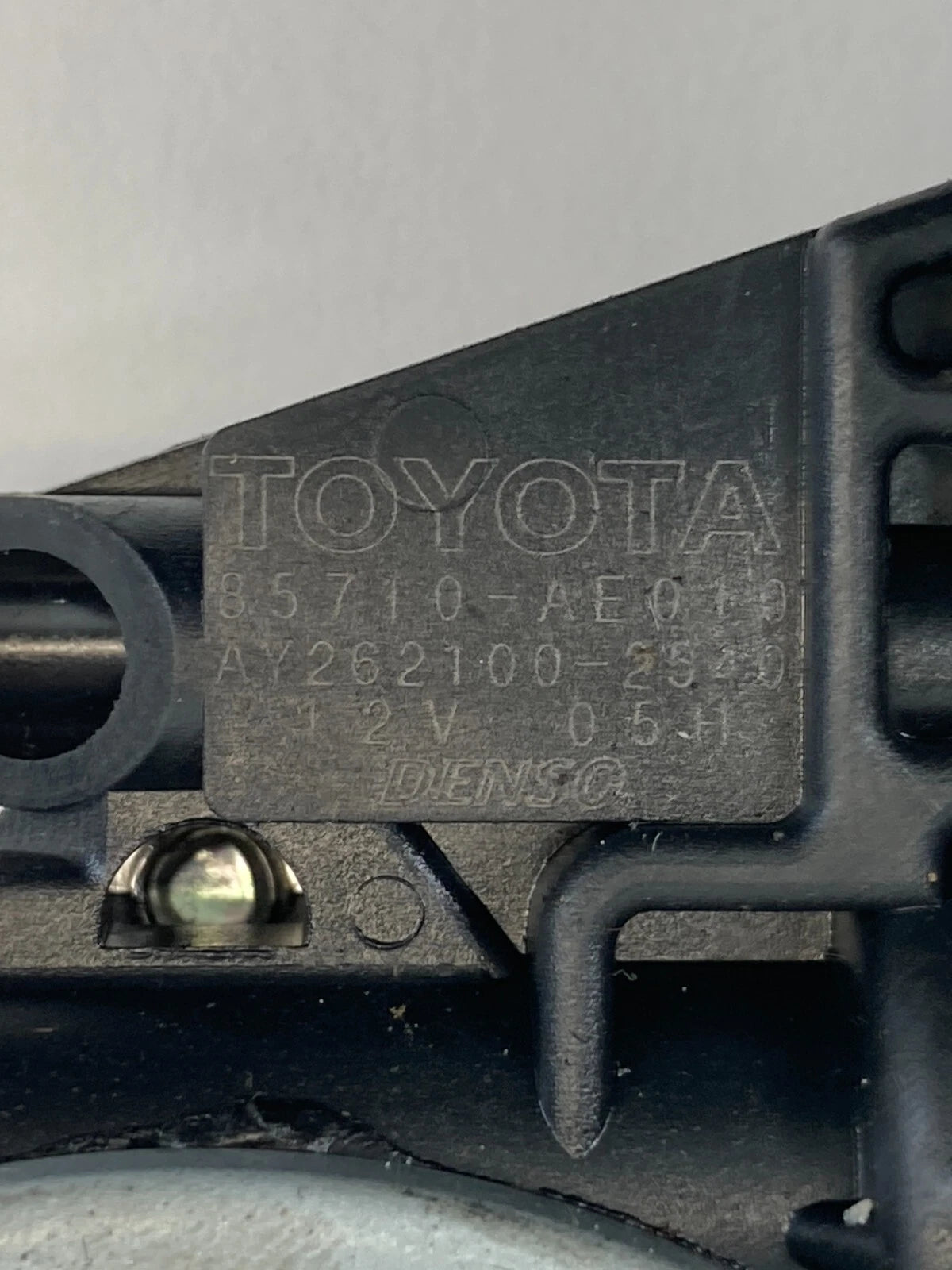 2007-2009 TOYOTA CAMRY REAR LEFT SIDE DOOR POWER WINDOW MOTOR 85710-AE010 OEM
