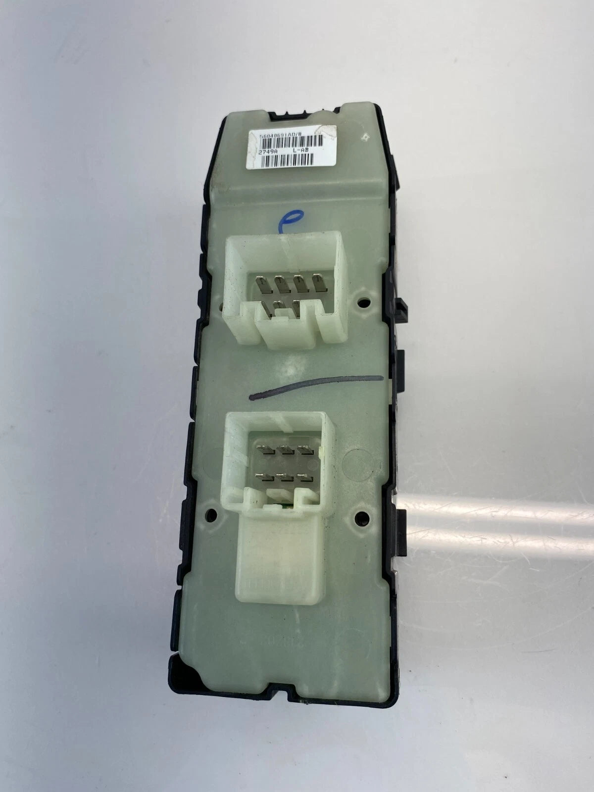 2007-2010 JEEP PATRIOT FRONT LEFT DRIVER MASTER WINDOW CONTROL SWITCH 56040691AD