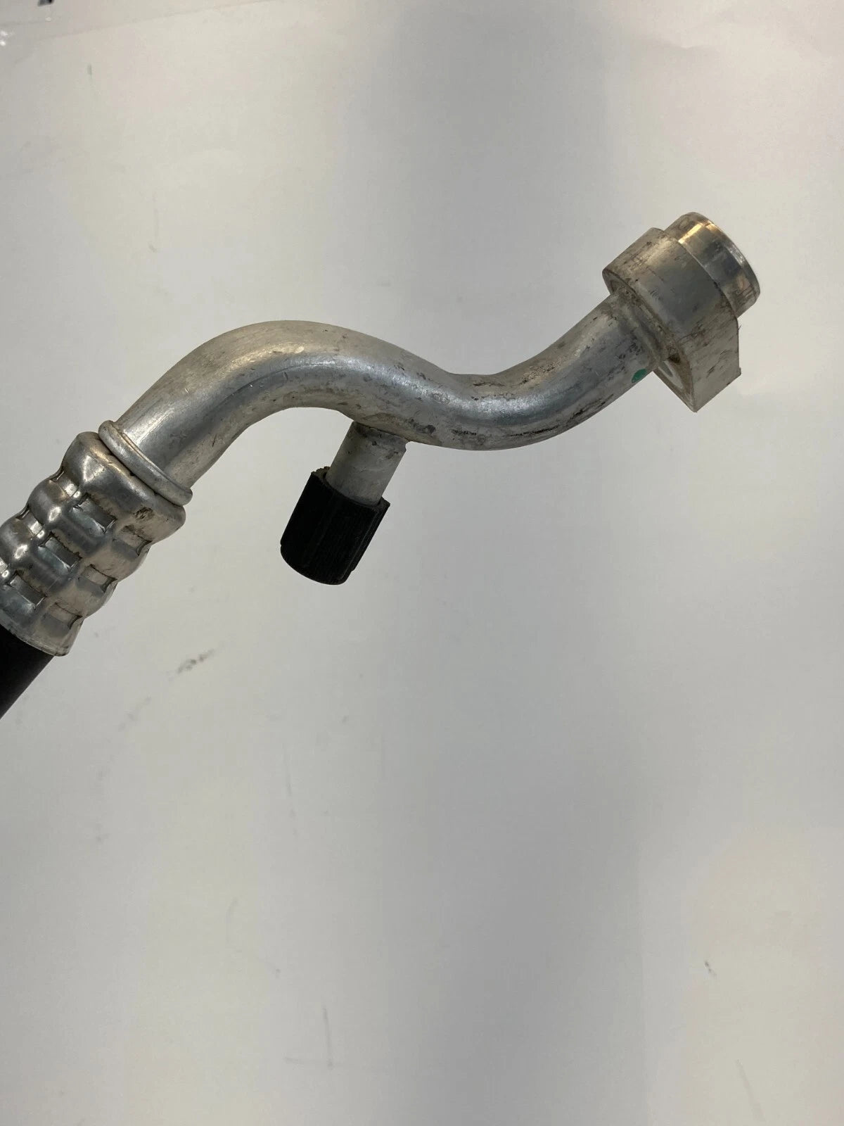 2014 15 16 17 18 2019 FORD FIESTA 1.6L A/C REFRIGERANT SUCTION HOSE LINE TUBE