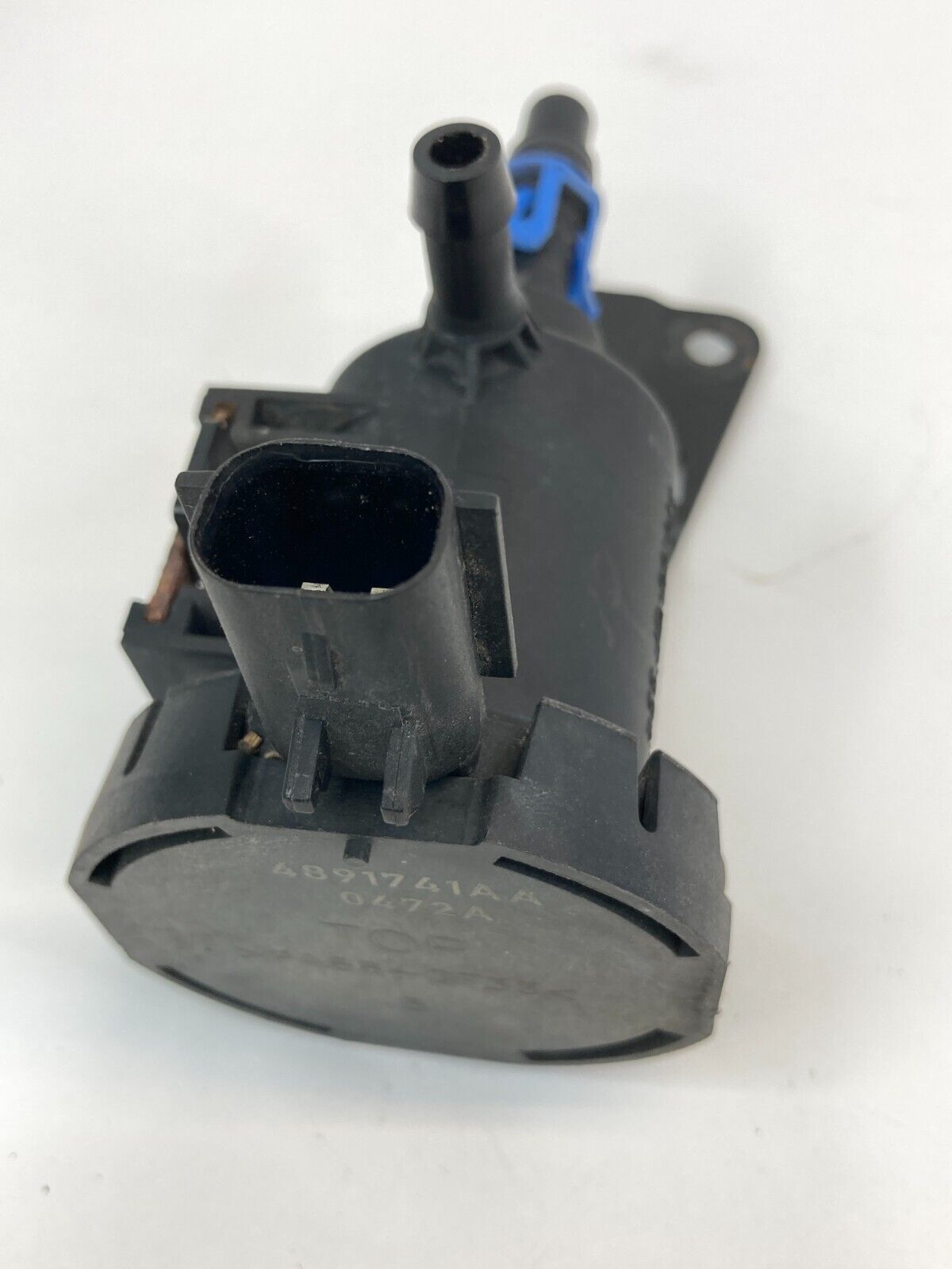 2012-2015 Ram C/V Vacuum Purge Solenoid Fuel Valve Vapor Canister 4891741AA OEM