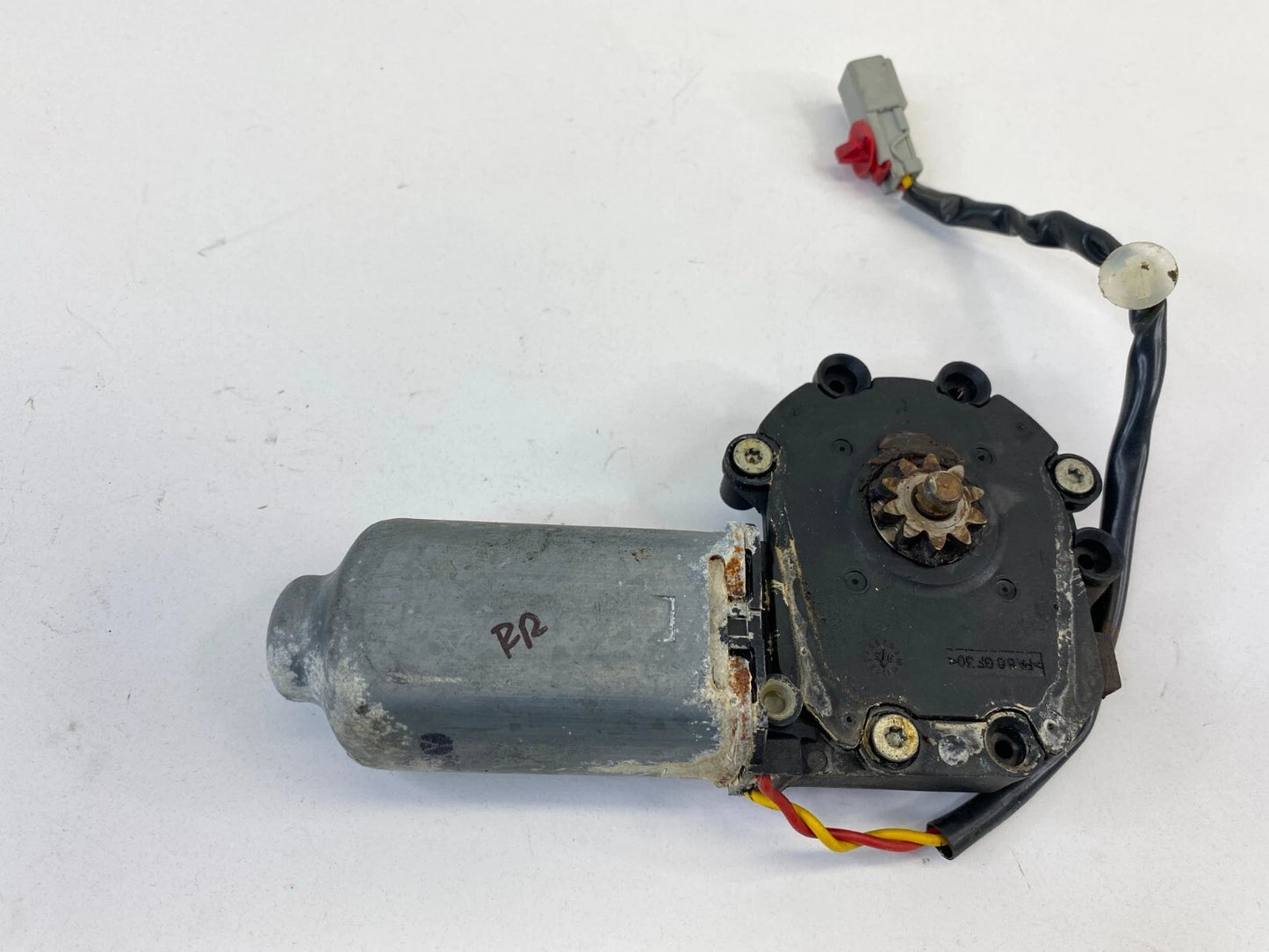 96 97 98 99 00 HONDA CIVIC SEDAN REAR RIGHT SIDE DOOR WINDOW MOTOR ASSEMBLY OEM