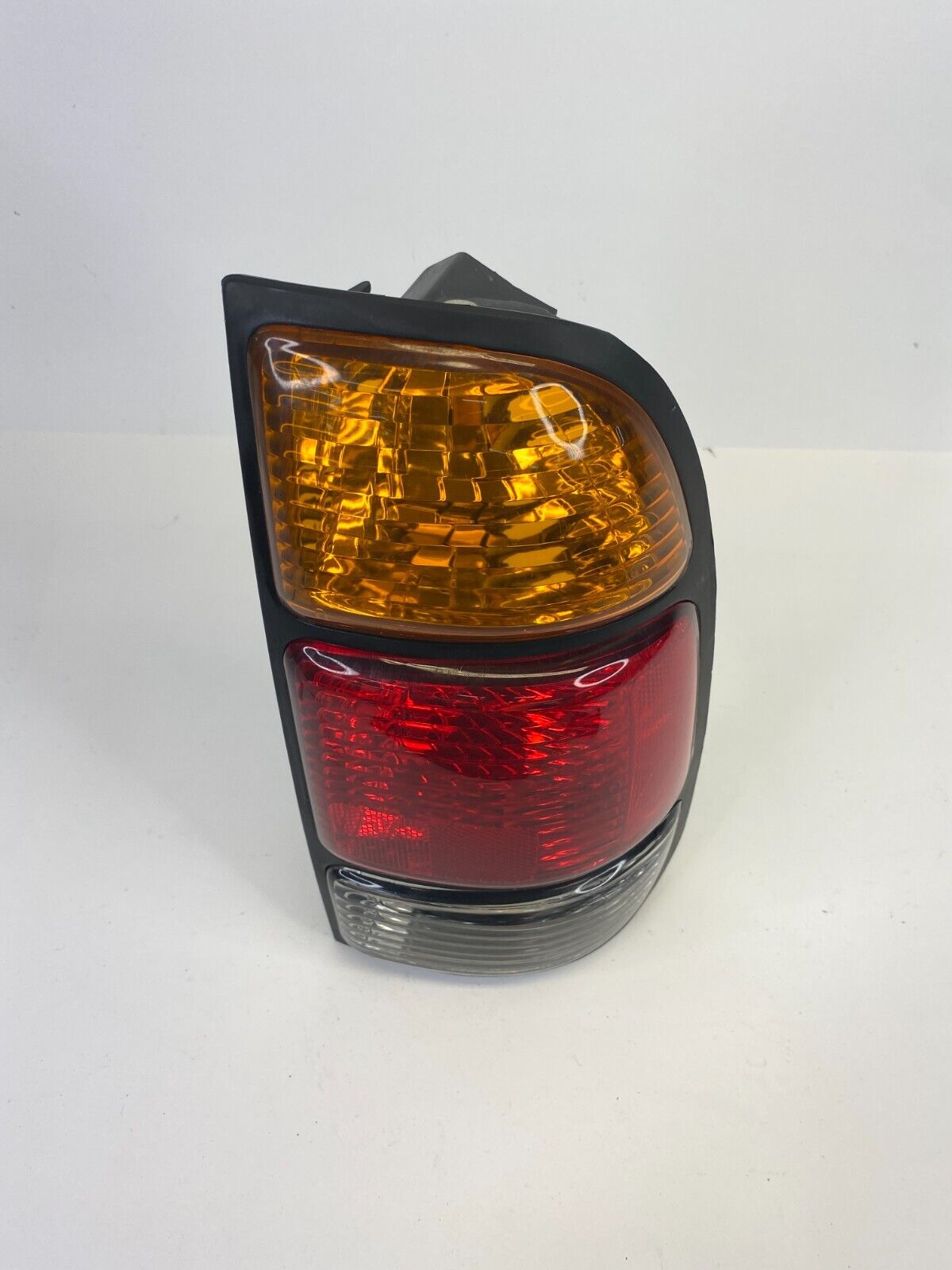 2000-2004 Toyota Tundra Rear Right Passenger Side Tail Light Lamp Taillight OEM