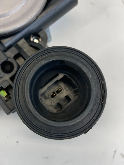 02-06 TOYOTA CAMRY FRONT RIGHT PASSENGER DOOR WINDOW MOTOR REGULATOR 85710-AA050