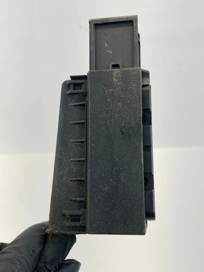 06 07 BMW 530I 3.0L ABS PUMP ANTI LOCK BRAKE CONTROL MODULE PLUG CONNECTOR OEM