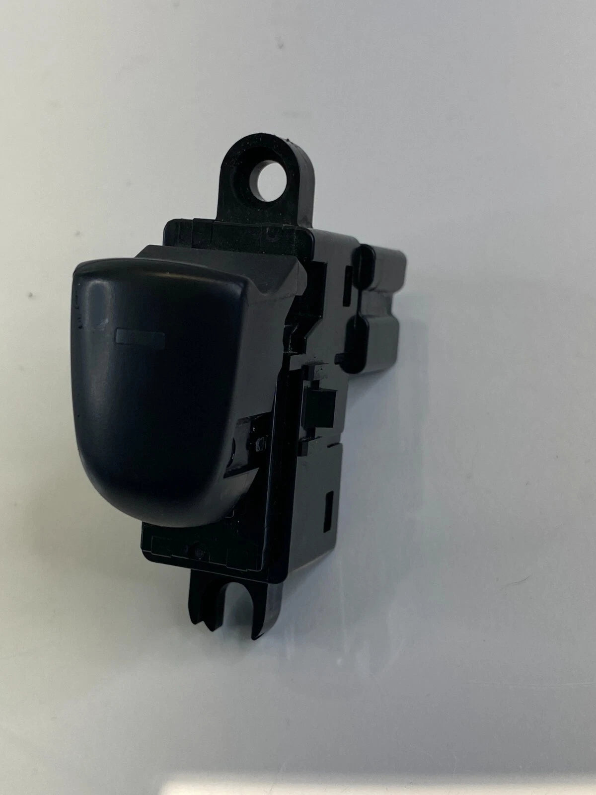 2013-2018 NISSAN ALTIMA REAR LEFT SIDE DOOR POWER WINDOW SWITCH 25411-3TA3A OEM