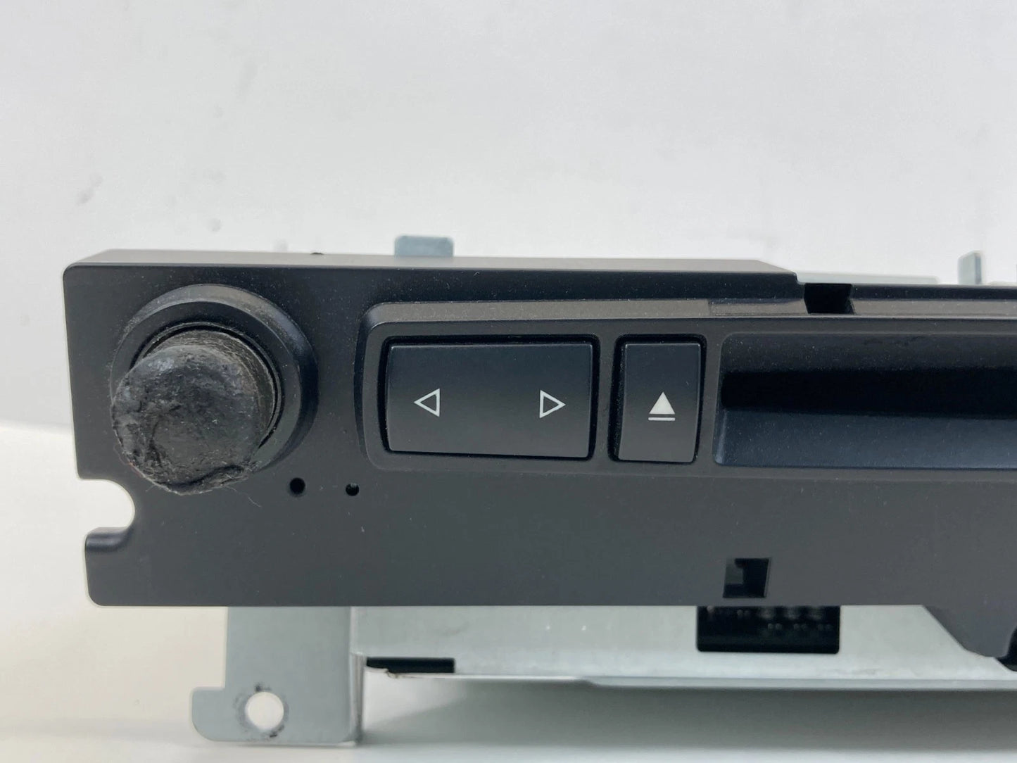 2004-2007 BMW 525I RADIO RECEIVER CD PLAYER NAVIGATION HEAD UNIT 65129131710 OEM