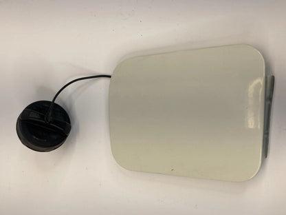 2005-2010 CHRYSLER 300 05-08 DODGE MAGNUM FUEL FILLER GAS TANK DOOR LID COVER
