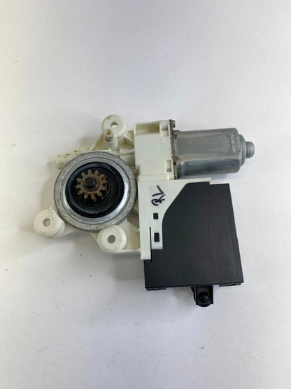 2004-2011 VOLVO S40 SEDAN REAR LEFT BACK SIDE DOOR WINDOW MOTOR 30739181AC OEM