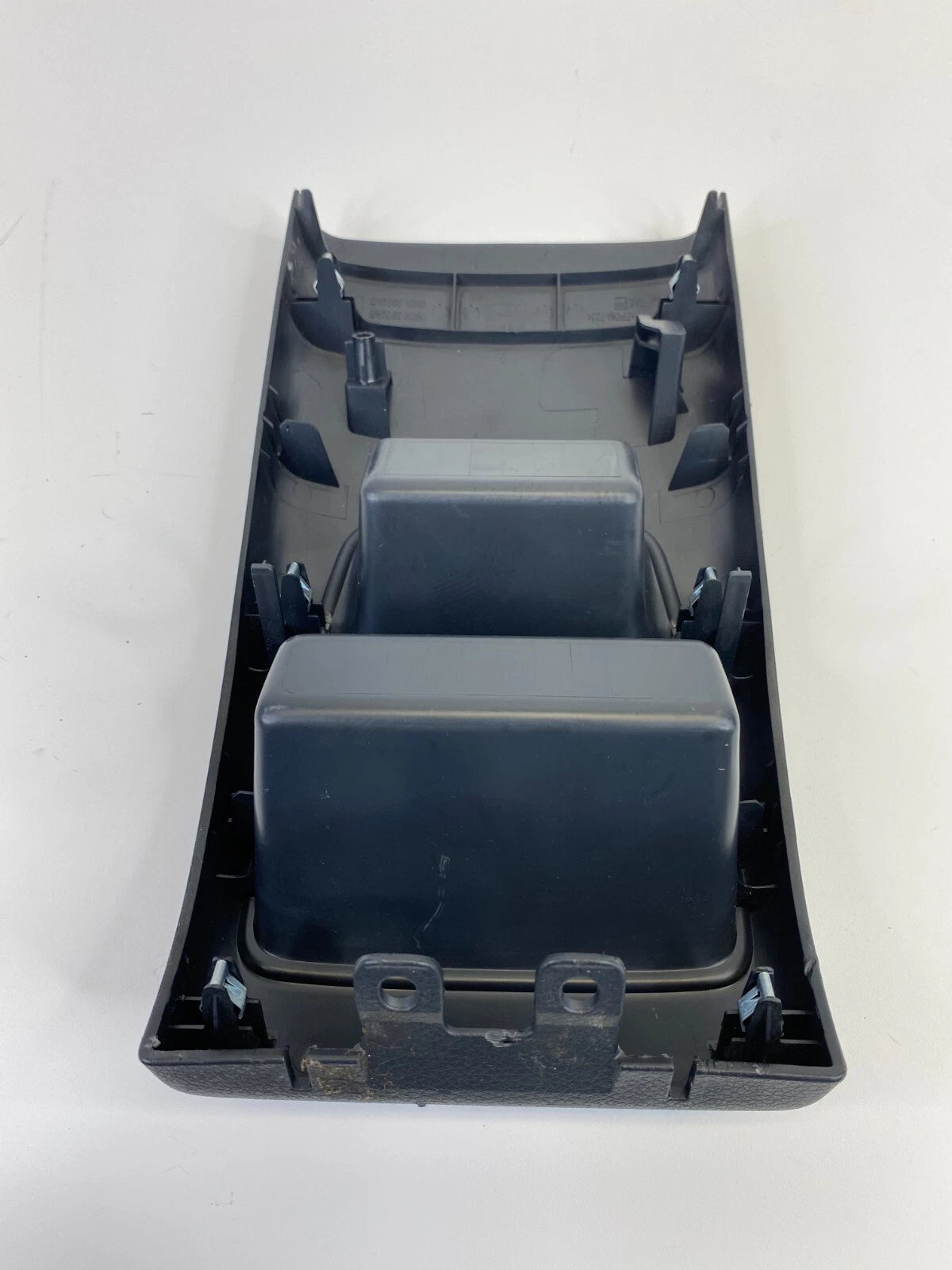 2013-2019 NISSAN SENTRA CENTER CONSOLE REAR PANEL LID CAP TRIM COVER 96930-3SG2A