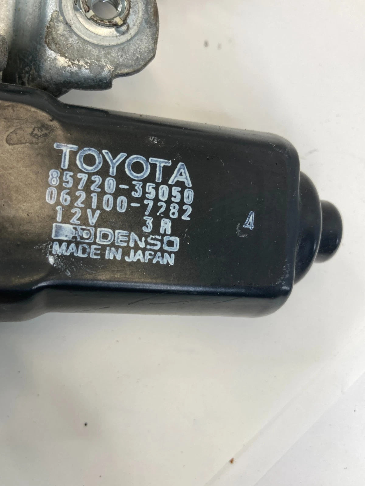 96-02 TOYOTA 4RUNNER FRONT LEFT SIDE DOOR WINDOW MOTOR W/ REGULATOR 85720-35050