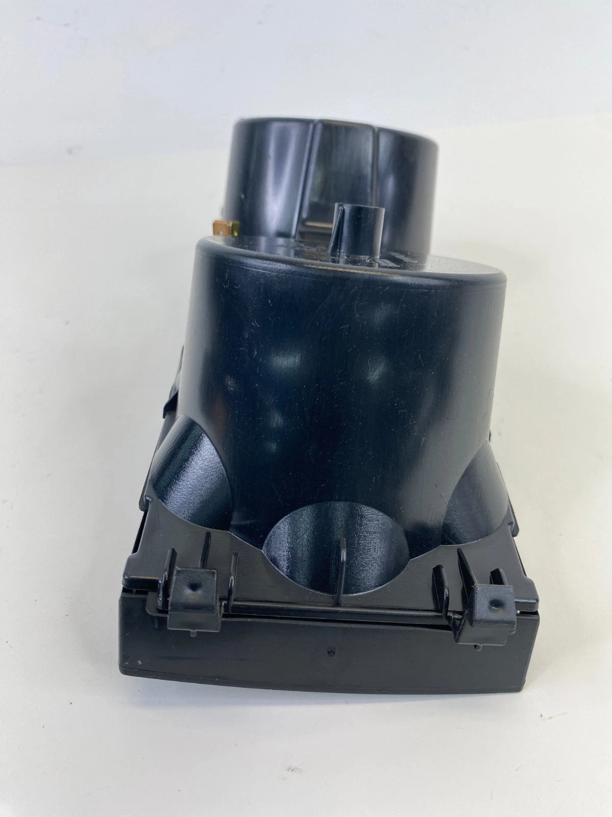 11-13 VOLVO S60 CENTER CONSOLE INSERT DUAL CUP HOLDER CUPHOLDER W/ POWER OUTLET