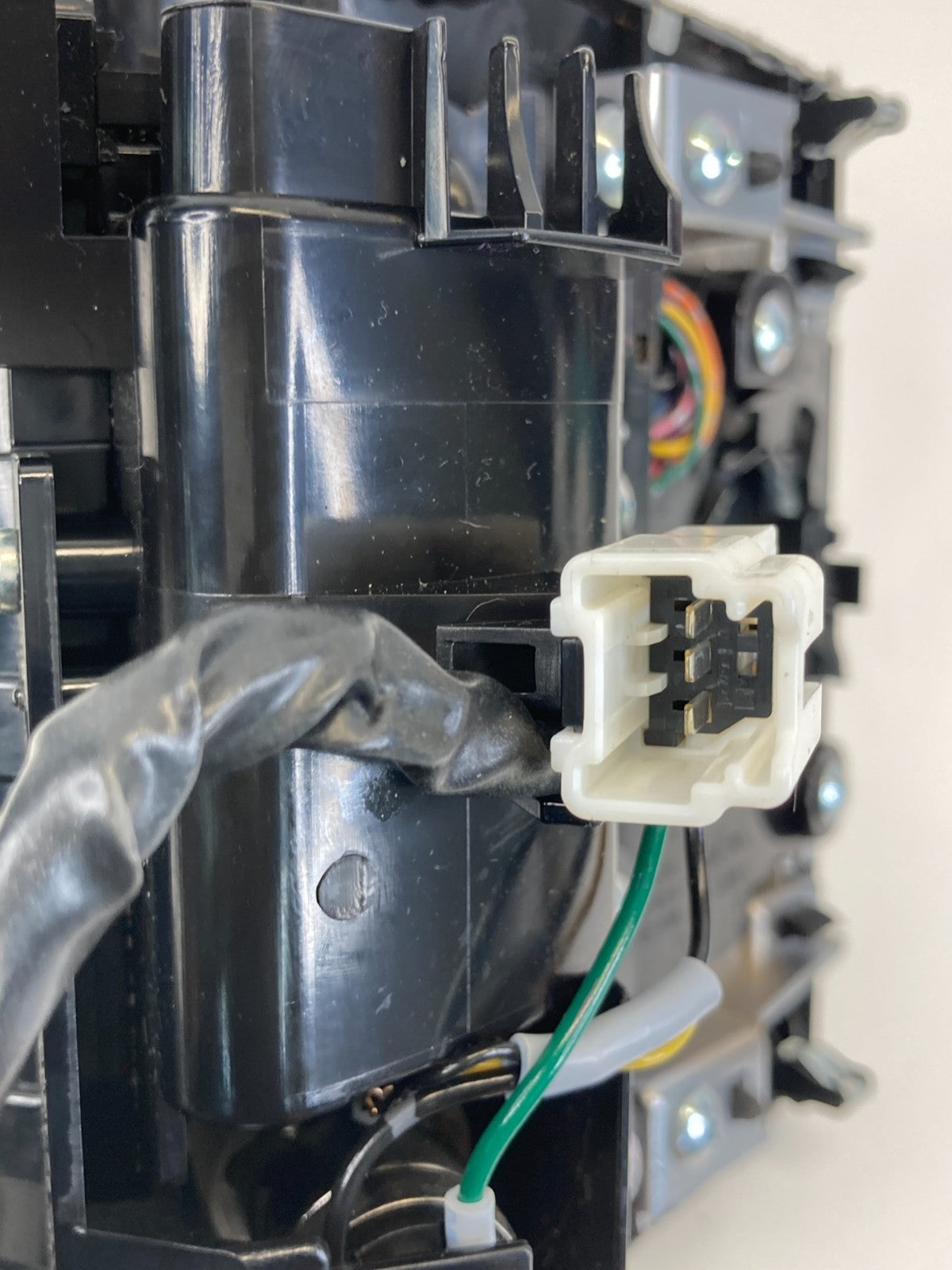 2008 2009 Infiniti G37 Center Console Shift Shifter Bezel W/ Ashtray 96936-JK60A