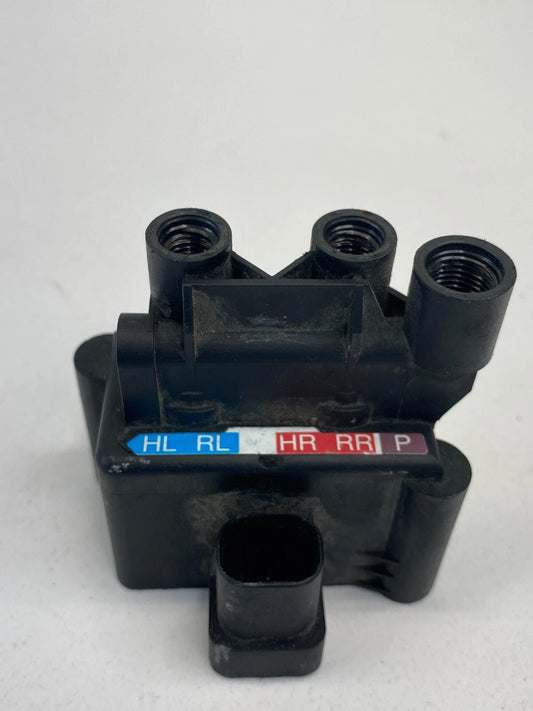 06-12 MERCEDES-BENZ R350 AIR SUSPENSION PNEUMATIC VALVE BLOCK A2513200158 OEM